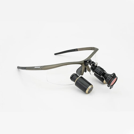 SLT-TTL-HL8200-withHeadlight