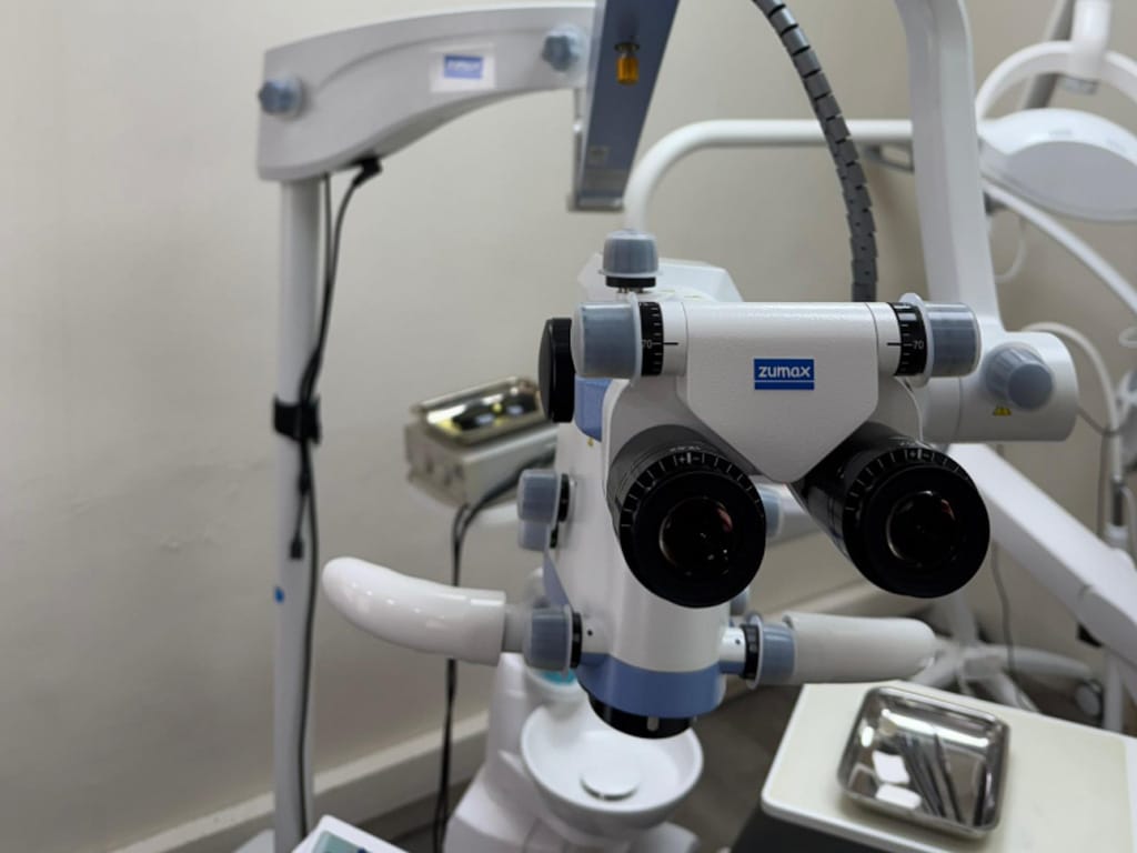 dental microscope in Malaysia — Zumax OMS2050 OMS2380 OMS3200